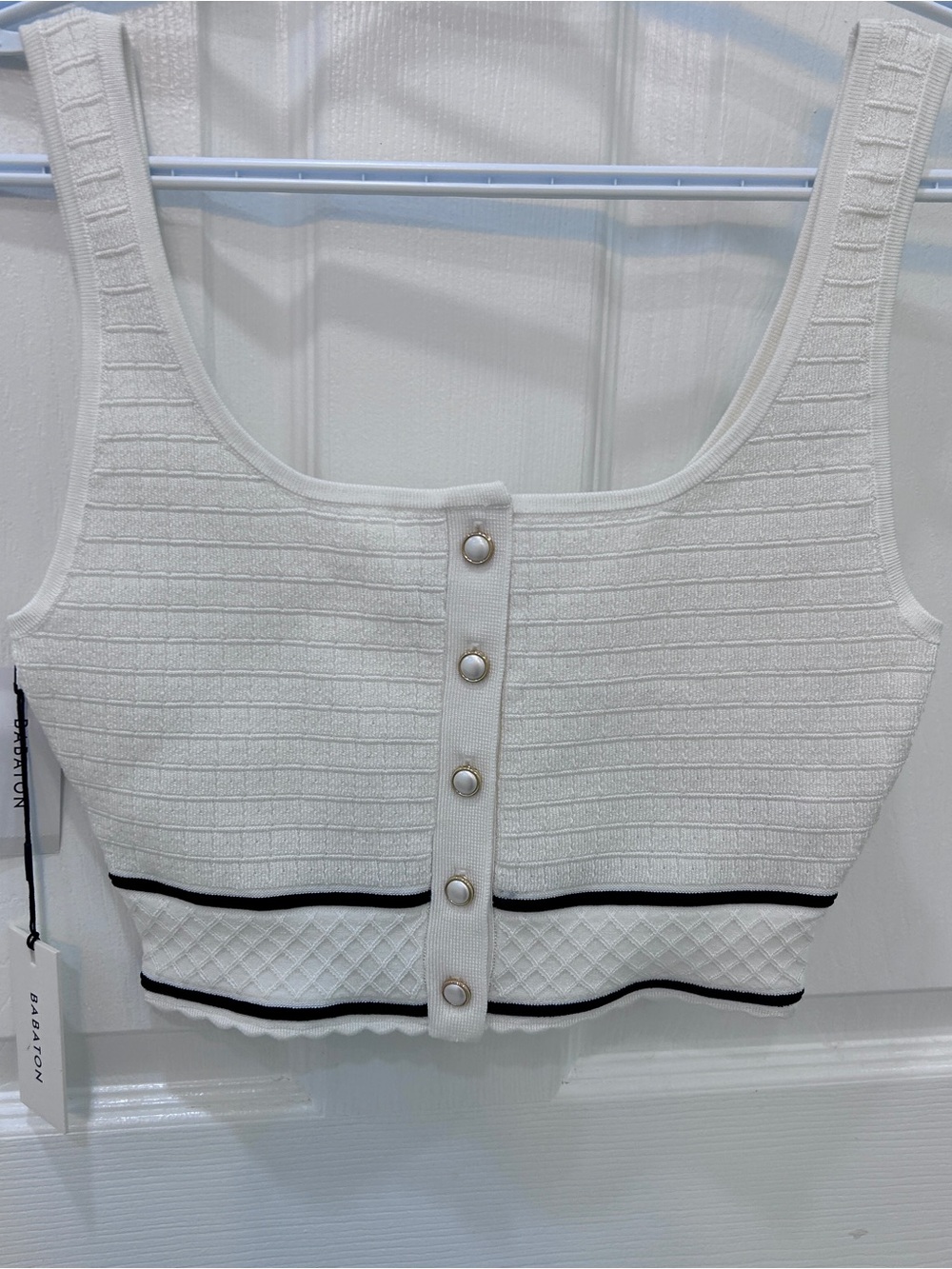 BNWT Babaton Sculpted White Cropped Tank